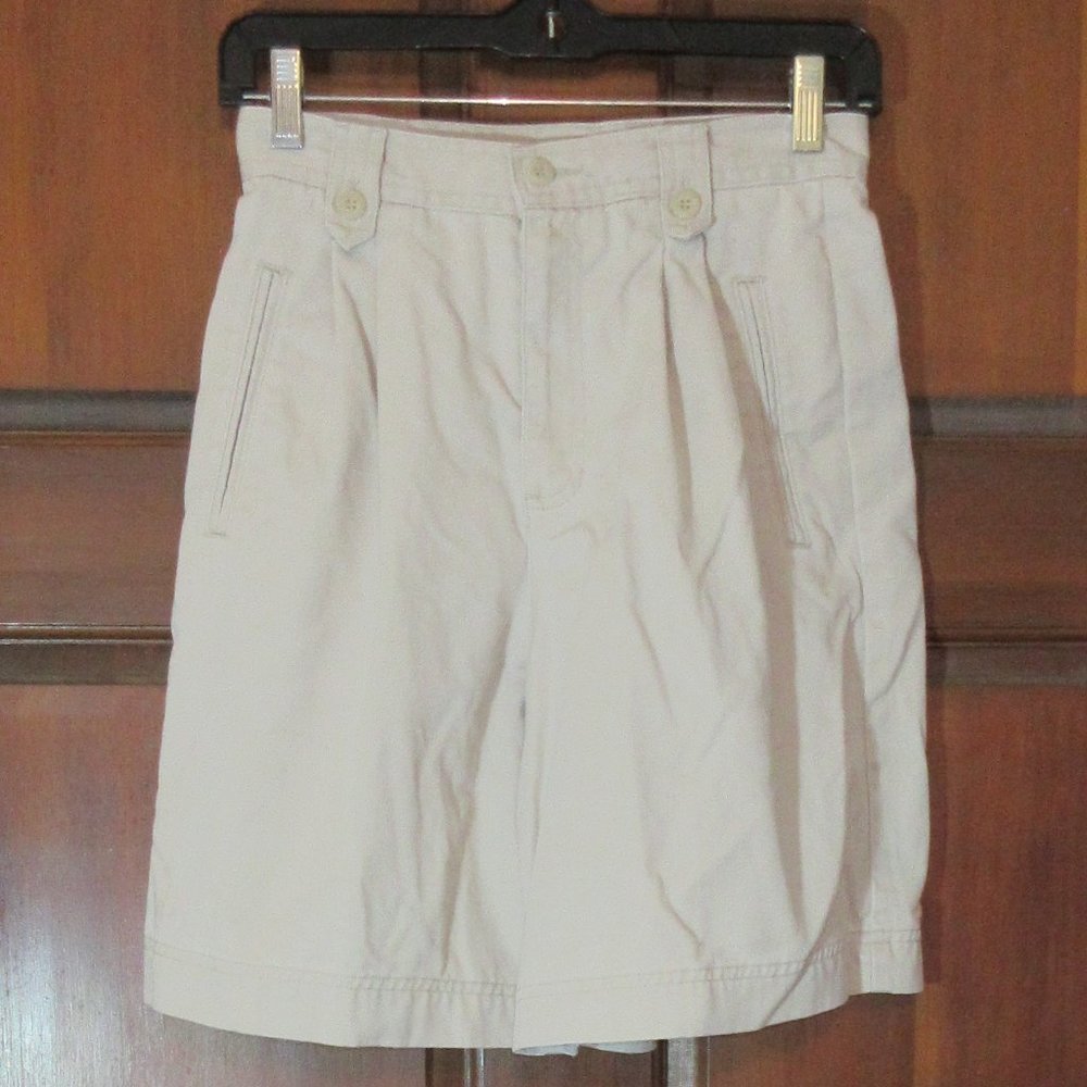 LIZ CLAIBORNE Cream Cotton Shorts Size 6